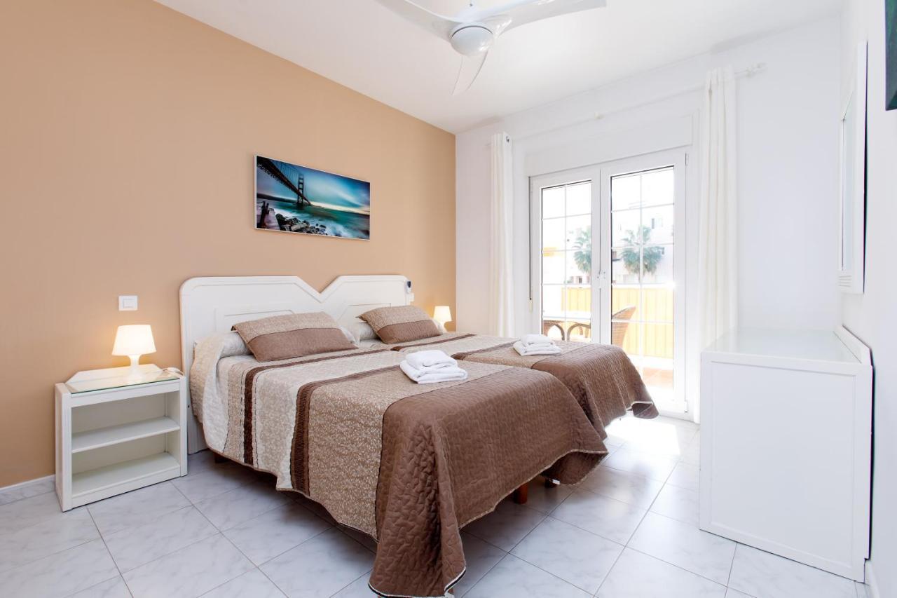 At Almoraide Rooms Suites (Adults Only) Nerja Exterior foto