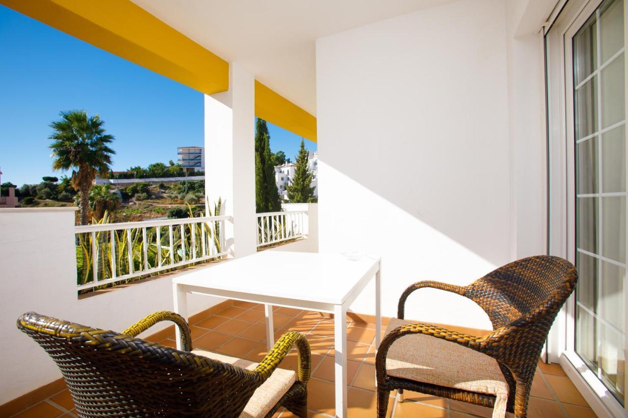 At Almoraide Rooms Suites (Adults Only) Nerja Exterior foto